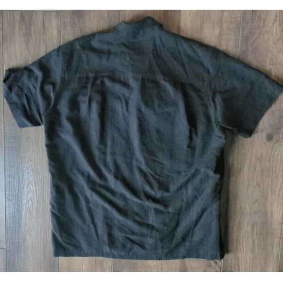 5.11 Tactical Series Mens Button Up Black Size Large Covert Casual Shirt NWT - Picture 12 of 14